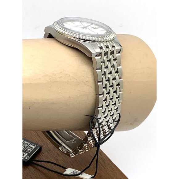 Rado Women's Watch R33099918 Swiss Quartz Diamond Mother of Pearl Dial 35mm - Picture 12 of 14